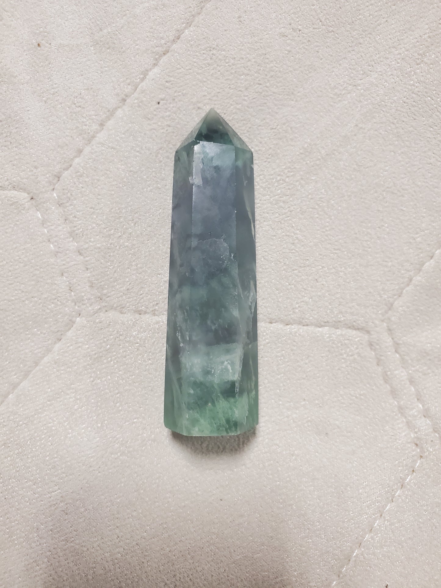 Green flourite point