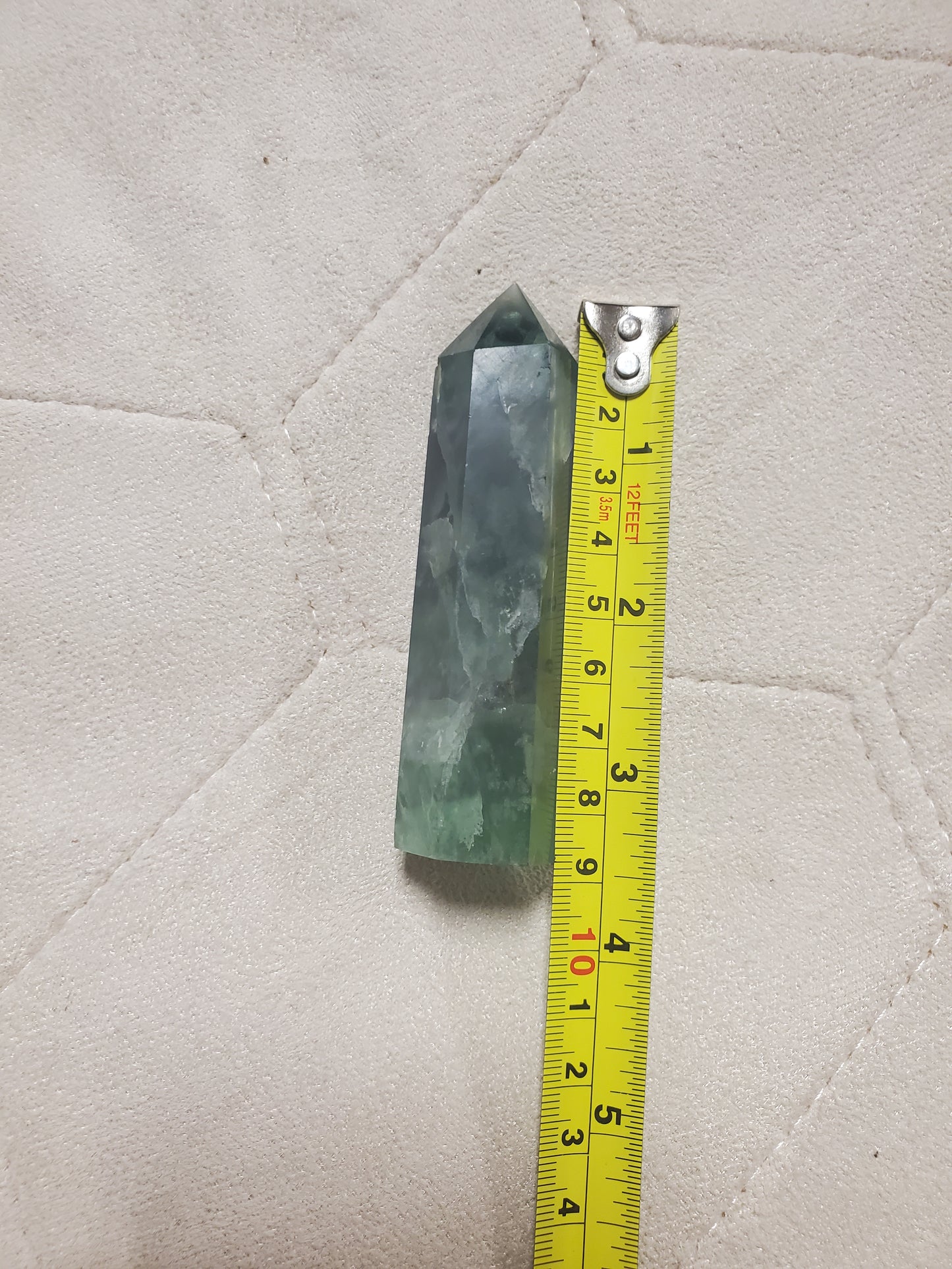 Green flourite point