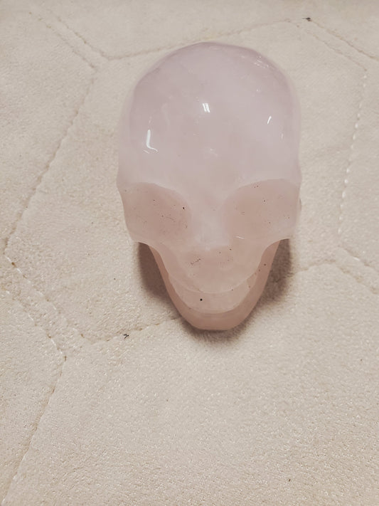 Rose quartz skull