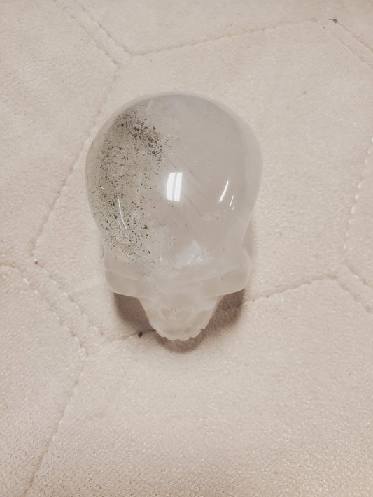 Quartz skull