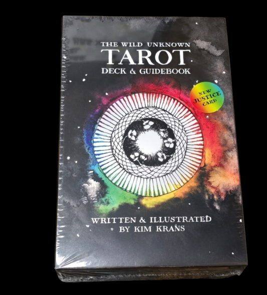 The wild unknown tarot set and book