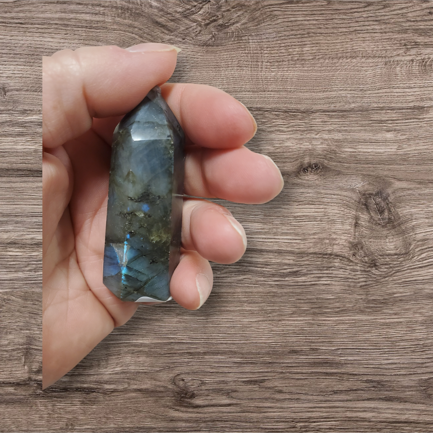 Labradorite point